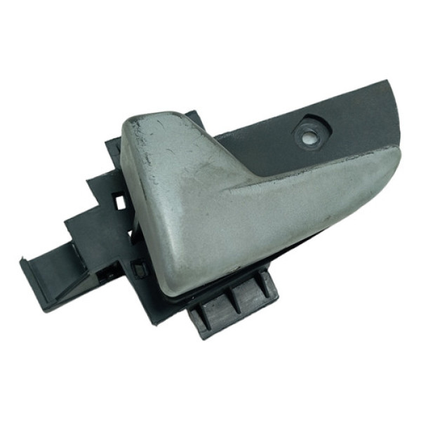 Maçaneta Interna Esquerdo Dianteiro Pri Gm Celta 2007 A 2007 Cinza Dianteira