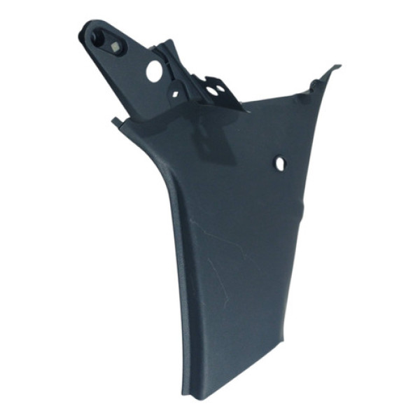 Moldura Coluna Traseira Esquerda Fiat Siena (detalhes)