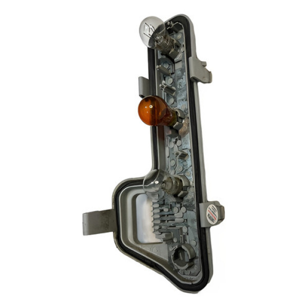 Circuito Lanterna Lado Direito Gm Zafira 