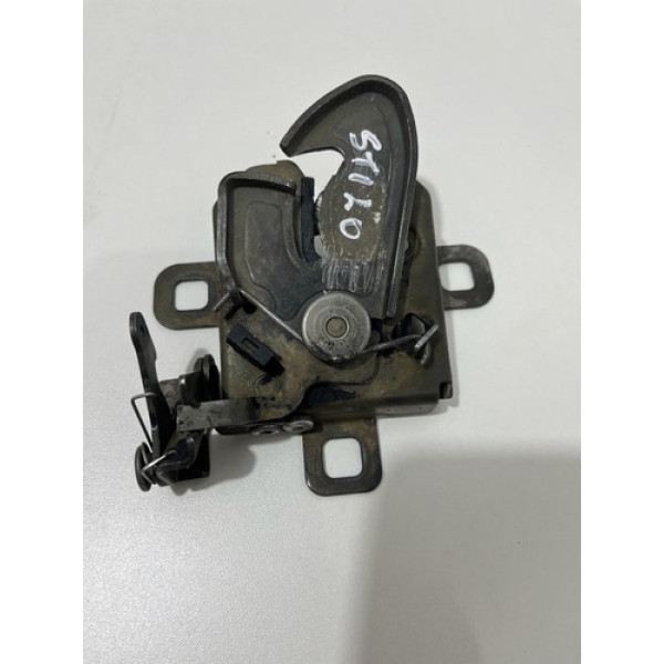 Fechadura Inferior Capô Palio Siena Strada 04 05 A 07 Stilo 