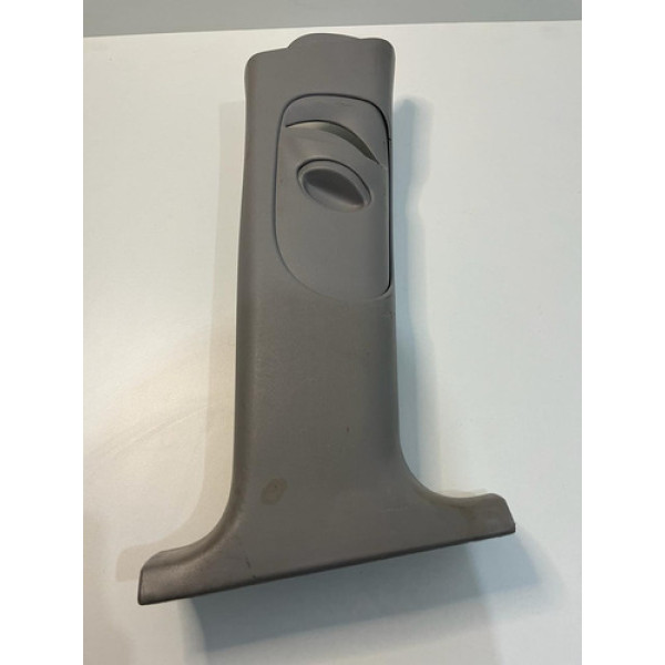 Moldura Coluna Cinto Central Direita Focus 2000 Á 2007 