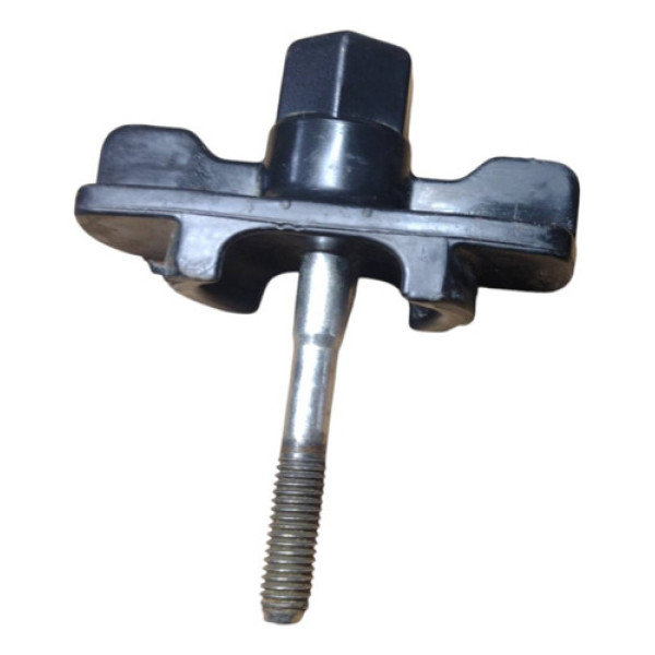 Parafuso Prisioneiro Trava Estepe Hyundai Hb20 2013 A 2019