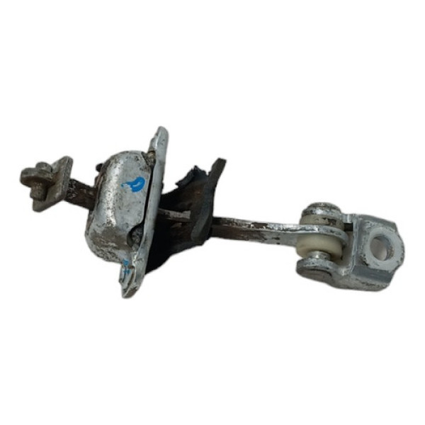 Limitador Da Porta Traseira Esquerda  Prisma G1 2006 Á 2012