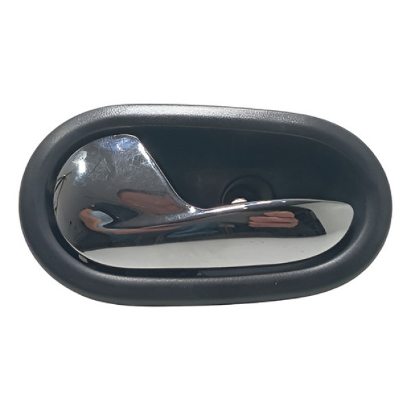 Maçaneta Interna Esquerdo Renault Logan Sandero 2015 A 2018 Cromado Dianteira