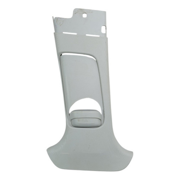 Acabamento Coluna Interna Lateral Esquerda Onix Prisma 13/18