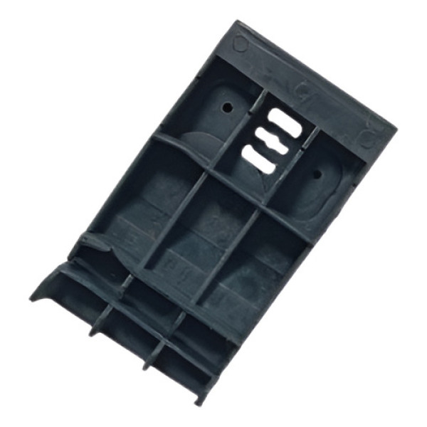 Guia Parachoque Dianteiro Esquerdo Corsa Classic 1999 A 2010