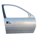 Porta Dianteira Direita Corsa Classic Ls 2011 A 2016 Prata Dianteira Direito Prata
