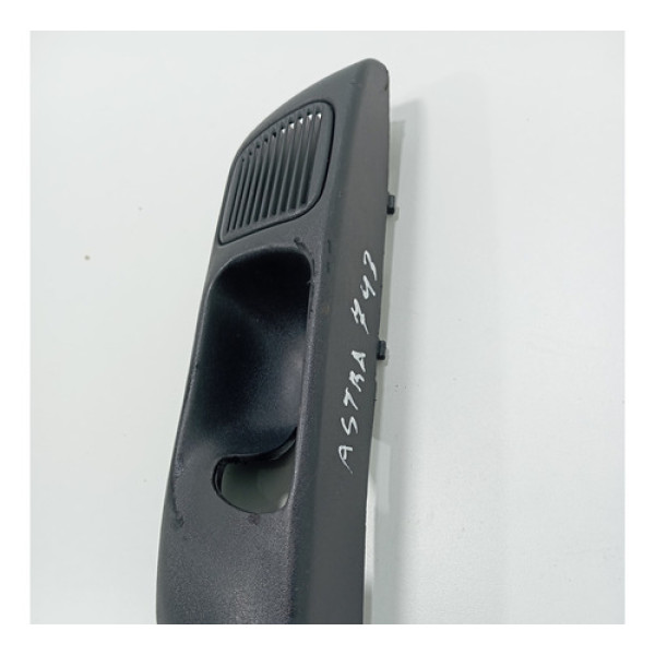 Moldura Maçaneta Interna Esquerda Gm Astra 99 Á 11