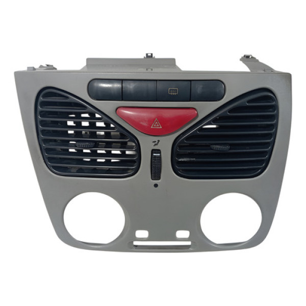 Moldura Central Palio Siena Strada Sem Ar 2001 A 2010