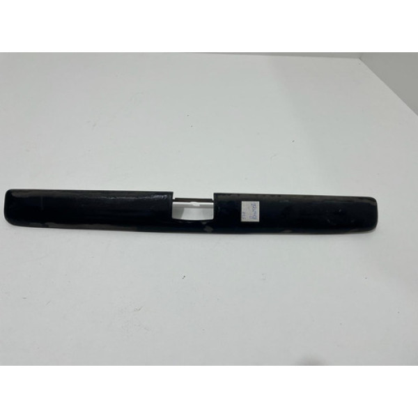 Friso Tampa Traseira Vw Pointer 94 95 96 